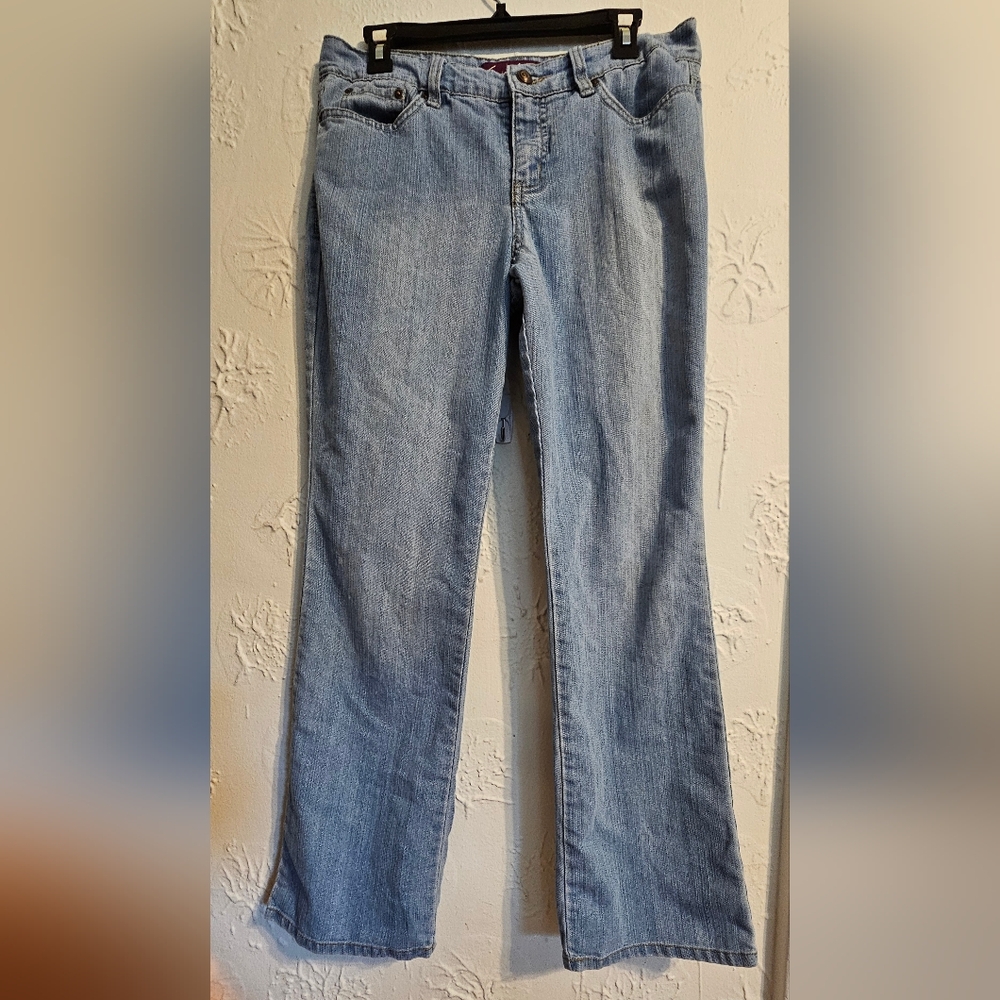 Gloria Vanderbilt Light Blue Straight Leg Jeans Size 10